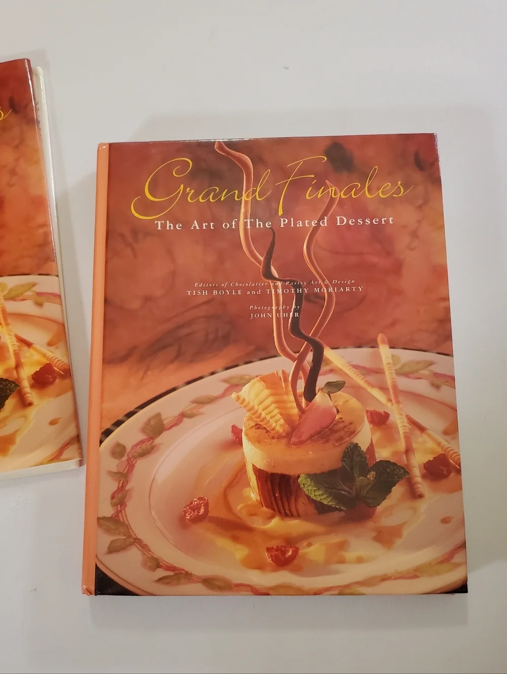 Grand Finales: Art of the Plated Dessert Cookbook by Tish Boyle Hardcover